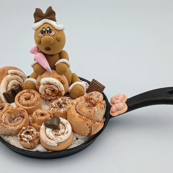 Faux Cinnamon Roll Skillet, Fake Cinnamon Roll Skillet, Sweet Treats, Party Deco - Picture 6 of 6